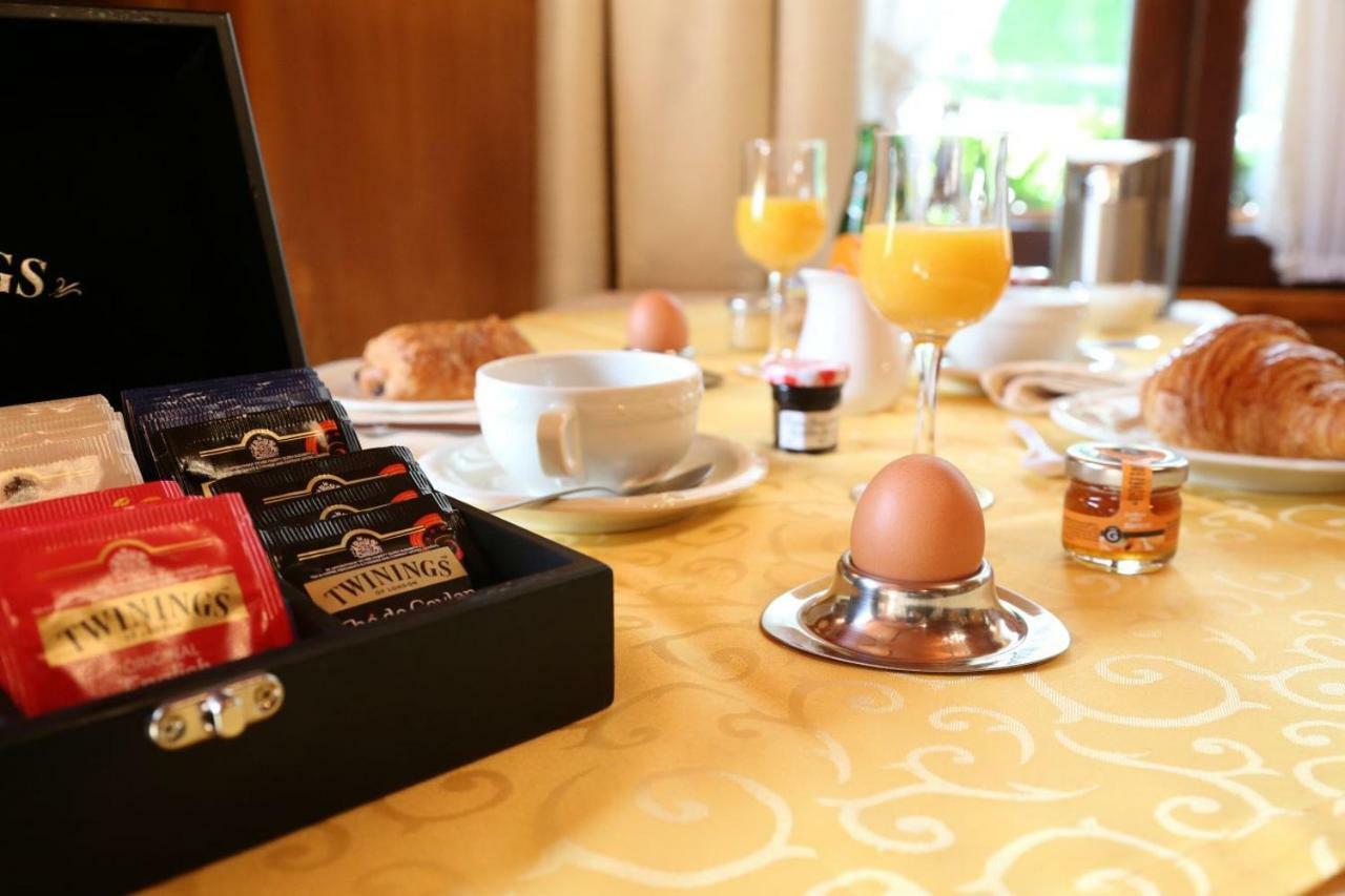 Le Robinson Bed & Breakfast Mezieres-sur-Oise Екстериор снимка